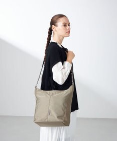 Y'SACCS ツイルナイロン　カーブショルダー　Mサイズ