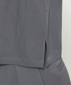 uncrave ドレープツイル Vネックトップス