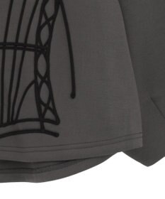 Green Parks ■ESCAR コルセットコード刺繍プルオーバー