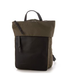 Y'SACCS リサイクルナイロン×カウレザー ラップリュック