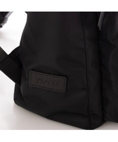 Y'SACCS リサイクルナイロン×カウレザー ラップリュック