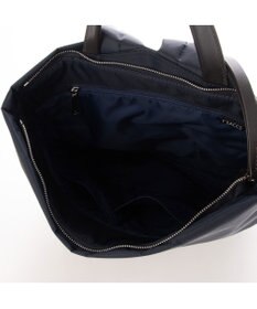 Y'SACCS リサイクルナイロン×カウレザー ラップリュック