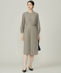 自由区 L 【19号サイズまで展開】ライトサテン ワンピース