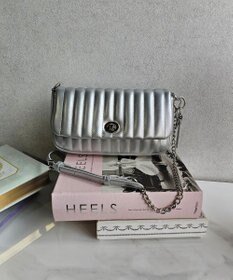 style code 【MERCURYDUO/マーキュリーデュオ】ストライプキルティング　フラップショルダーバッグ