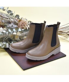 ing <ing>【WEB限定】【3E】【サスティナブルシリーズ】厚底サイドゴアショートブーツ