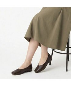 ing <ing>【WEB限定】スクエアトゥフラットシューズ