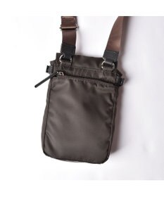 Y'SACCS ナイロン×牛革コンビシリーズ　縦型ポシェット