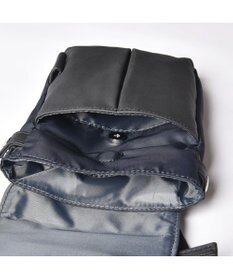 Y'SACCS ナイロン×牛革コンビシリーズ　縦型ポシェット