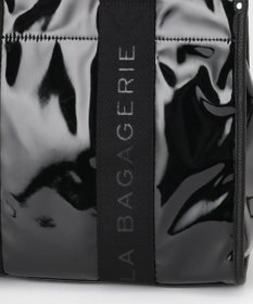 LA BAGAGERIE ソフトエナメル　ロゴテープトートバッグ　Lサイズ
