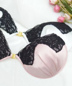 BRADELIS New York 【NuBra / ボリュームアップ】パテッドヌーブラ セクア デザインヌーブラ ストラップレス バックレス