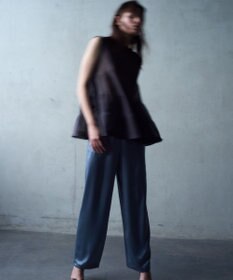 自由区 【カトリエムブーケ】Pure et feminine シアーティアードプルオーバー