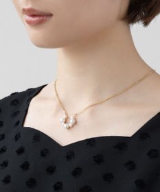 TOCCA FRILL PEARL HORSE SHOE NECKLACE ネックレス