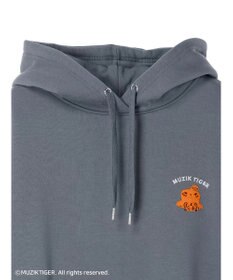 Green Parks ムジークタイガー／裏起毛刺しゅうフーディー