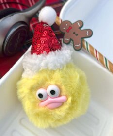 WEGO メリクリサンタモンスターぬいぐるみキーホルダー