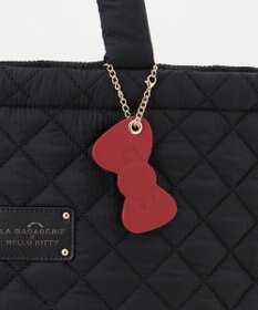 LA BAGAGERIE 【LA BAGAGERIE×HELLO KITTY】リボンチャーム付き　キルティングトート