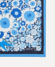 LIBERTY. ラブ リバティ シルクスカーフ 45