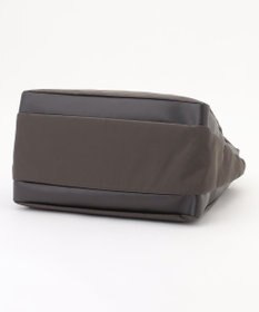 Y'SACCS 【大人のおしゃれ手帖10月号掲載】市川実和子×Y'SACCS　ナイロンすっきりトート