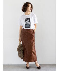 Te chichi クラックレザーライクナロースカート