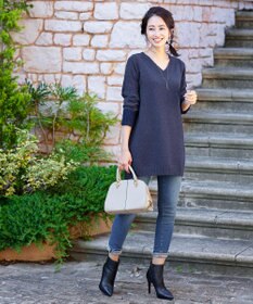 Tiaclasse L 【洗える】幅広く活躍が期待できるVネックリブニットチュニック