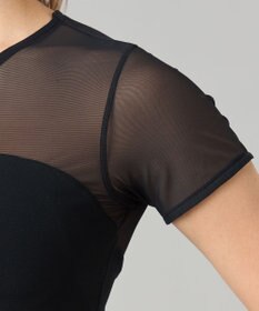 Chacott Motion シアーブラトップ