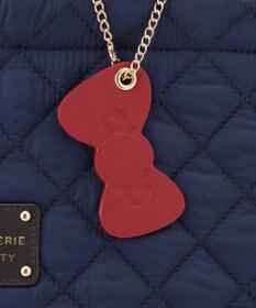 LA BAGAGERIE 【LA BAGAGERIE×HELLO KITTY】リボンチャーム付き　キルティングトート