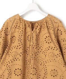 23区 【先行予約】カットワークエンブロイダリー 2WAYブラウス