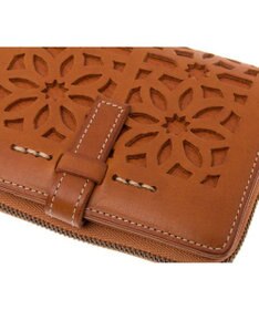 genten カットワーク 二つ折り財布