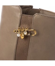 ing <Pitti>2WAYチャームショートブーツ