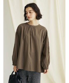 CRAFT STANDARD BOUTIQUE モチーフ刺繍ピンタックブラウス