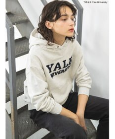 AMERICAN HOLIC ＴＭ＆ＲＹａｌｅ　Ｕｎｉｖｅｒｓｉｔｙ　スウェットパーカー