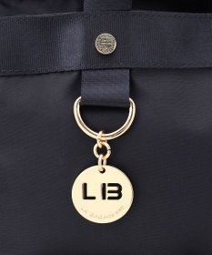 LA BAGAGERIE チャーム付き　ナイロンスクエアリュック