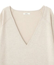 earth music&ecology ディープＶネックプルオーバー