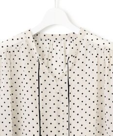 23区 【洗える】クレープドットフロッキー ブラウス