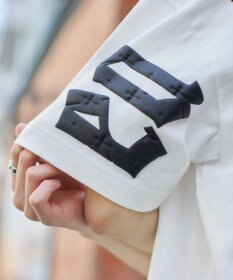 WEGO 【ユニセックス着用ITEM/MLサイズ展開】アクセ付きストレートライングラフィックT（SS）