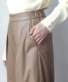 Tiaclasse 【洗える】洗練された女性スタイルを叶えるフェイクレザーワイドパンツ