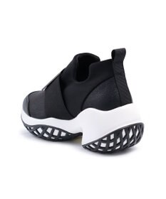 APOM プラットフォームスリップオンスニーカー