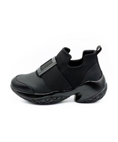 APOM プラットフォームスリップオンスニーカー