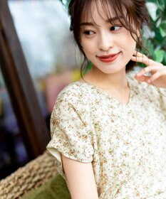 Tiaclasse L 【洗える】程良い透け感のシフォン花柄フレンチワンピース