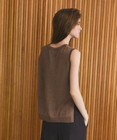 GRACE CONTINENTAL ラメジャガードノースリーブ