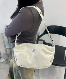 WEGO メタルパーツハーフムーンバッグ