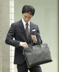 UNBILLION Otias アンティーク仕上げ合皮ブリーフバッグ