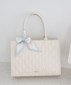 Maison de FLEUR スカーフ付き2ルームリボンキルティングトート
