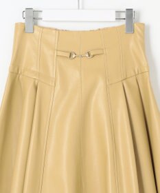 Feroux 【古畑星夏さん着用】フロントビット スカート