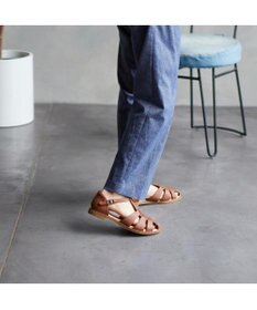 ing <ing>【WEB限定】グルカフラットサンダル