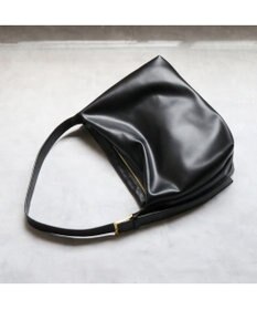 UNBILLION カシュカシュ cachecache / バックル付きビッグショルダー