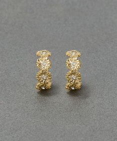 Phoebe 【痛くないシリーズ/金属アレルギー対応】マーガレットフラワーフープライトフィットイヤリング　ゴールド