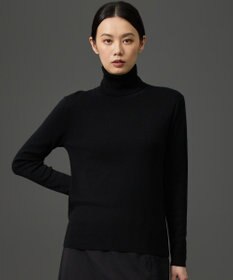 自由区 【SHIHOさん着用・一枚でもレイヤードにも】リファインソフトハイネックインナー ニット