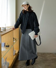 ICB ミルドウール ストライプ柄ニットスカート