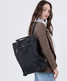 LeSportsac EVERYDAY TH CITY BKPK/アップタウンブラック/ブラック