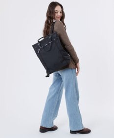 LeSportsac EVERYDAY TH CITY BKPK/アップタウンブラック/ブラック